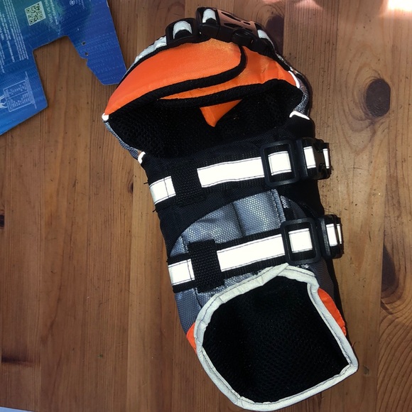 NWT Life Vest for dogs size XS - Picture 7 of 8